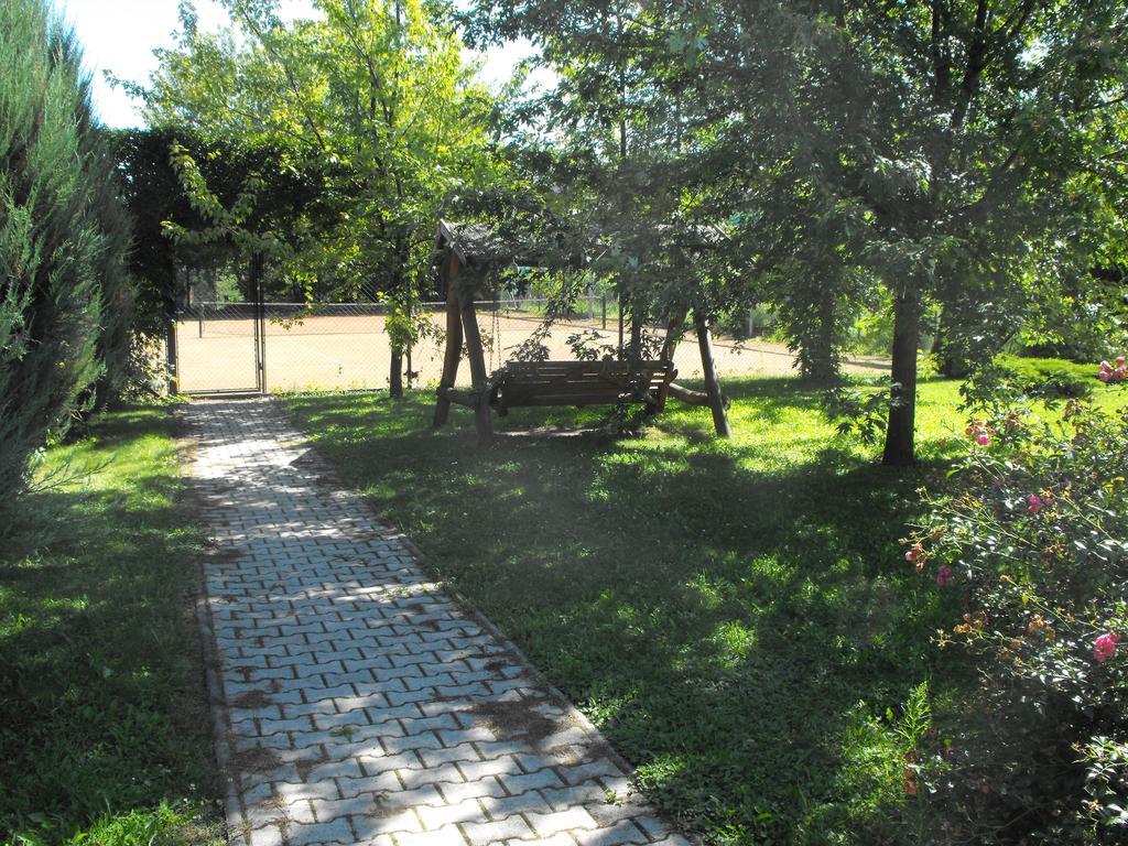 Ágnes Pihenőház Szilvásvárad Exterior foto
